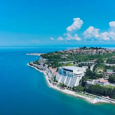 Apartma Portoroz Exterior photo